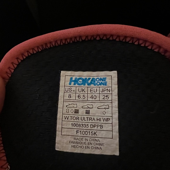 Hoka one one Tor Ulta Hi WP. Dark Plum. Size 8. Excellent used condition. - Picture 6 of 7